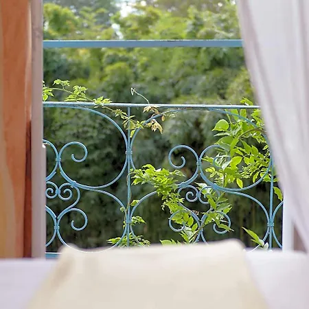 호텔 La Verrerie 3*